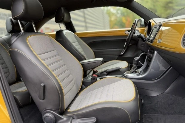 2017 Volkswagen A5 Beetle - Image 4 of 7