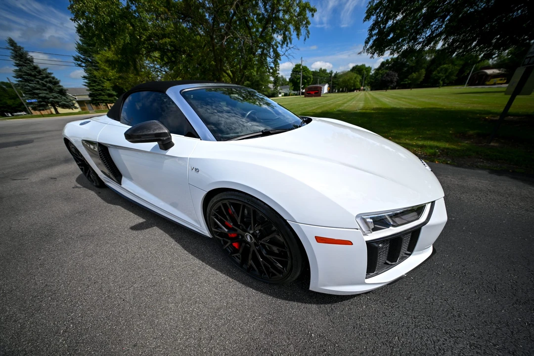 2018 Audi 4S R8 - Image 9 of 31
