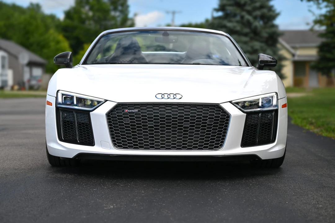 2018 Audi 4S R8 - Image 5 of 31