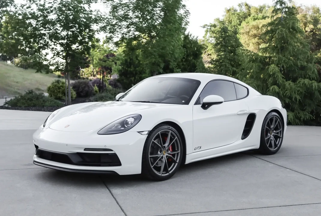 2018 Porsche 718 Cayman GTS - Image 2 of 6