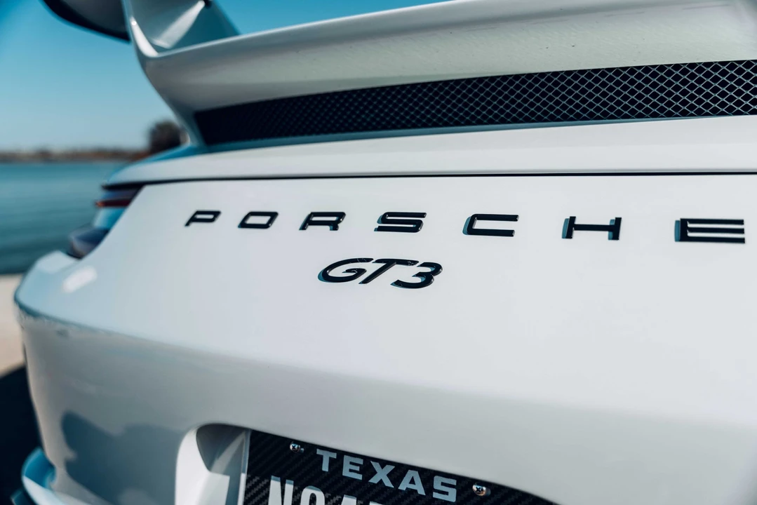 2018 Porsche 991 GT3 - Image 21 of 31