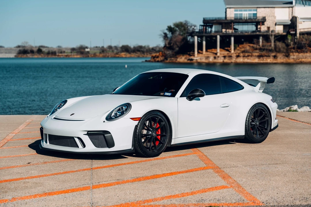 2018 Porsche 991 GT3 - Image 2 of 31