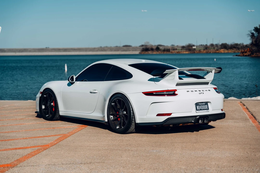 2018 Porsche 991 GT3 - Image 4 of 31