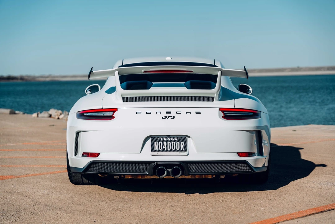 2018 Porsche 991 GT3 - Image 6 of 31
