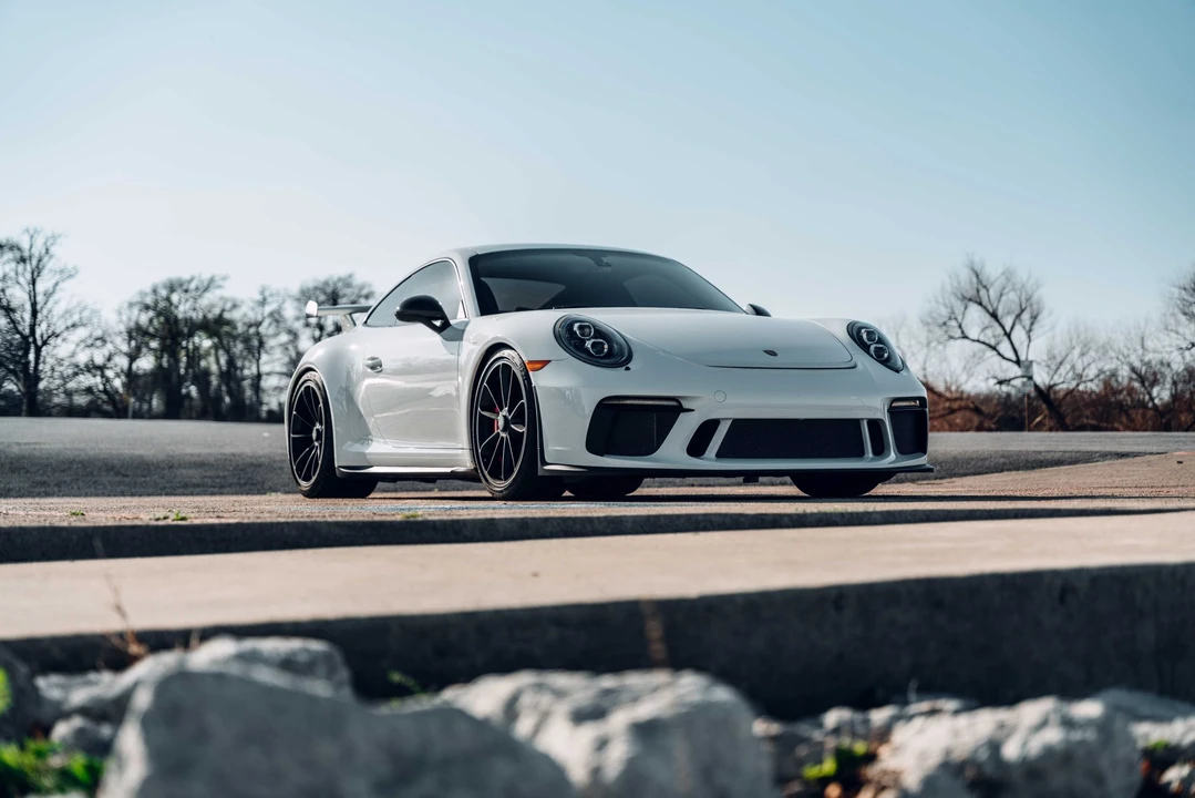 2018 Porsche 991 GT3 - Image 14 of 31