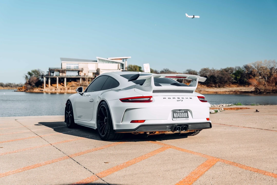 2018 Porsche 991 GT3 - Image 5 of 31