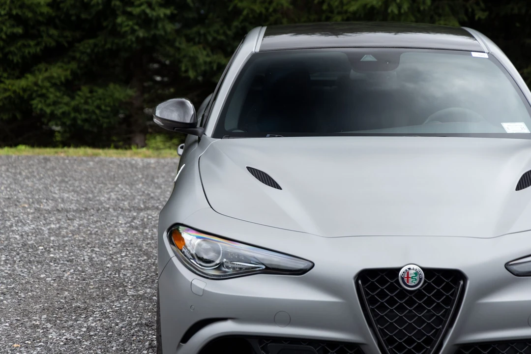 2019 Alfa Romeo Giulia Quadrifoglio - Image 11 of 31