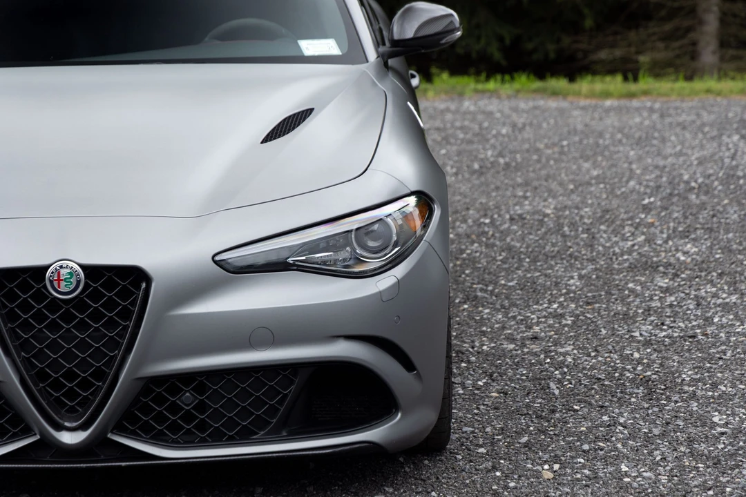 2019 Alfa Romeo Giulia Quadrifoglio - Image 14 of 31