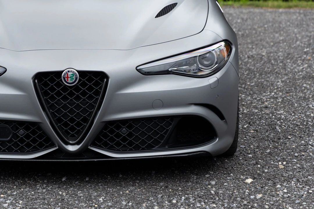 2019 Alfa Romeo Giulia Quadrifoglio - Image 16 of 31