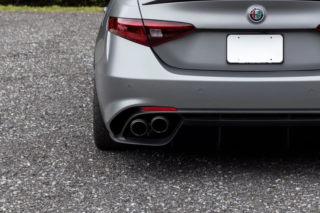 2019 Alfa Romeo Giulia Quadrifoglio - Image 27 of 31