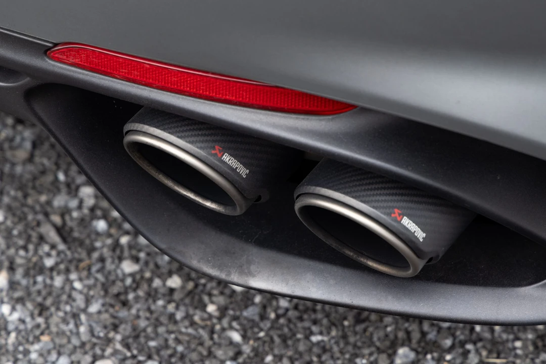 2019 Alfa Romeo Giulia Quadrifoglio - Image 29 of 31