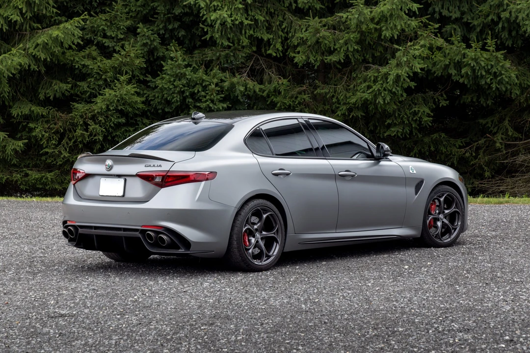 2019 Alfa Romeo Giulia Quadrifoglio - Image 5 of 31