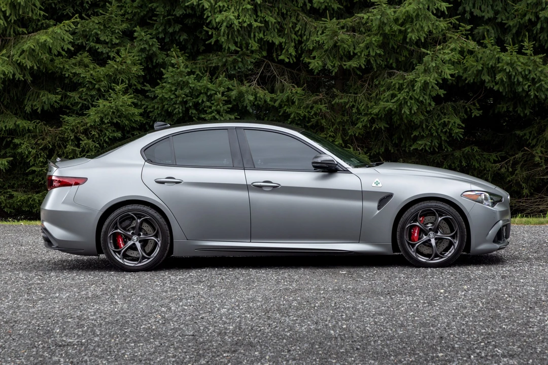 2019 Alfa Romeo Giulia Quadrifoglio - Image 4 of 31