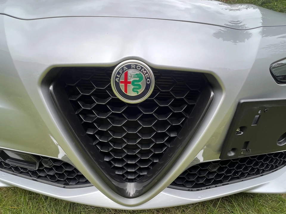2019 Alfa Romeo Giulia - Image 26 of 31