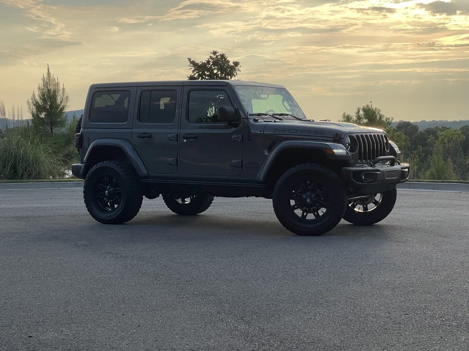 2019 Jeep JL Wrangler - Image 7 of 31