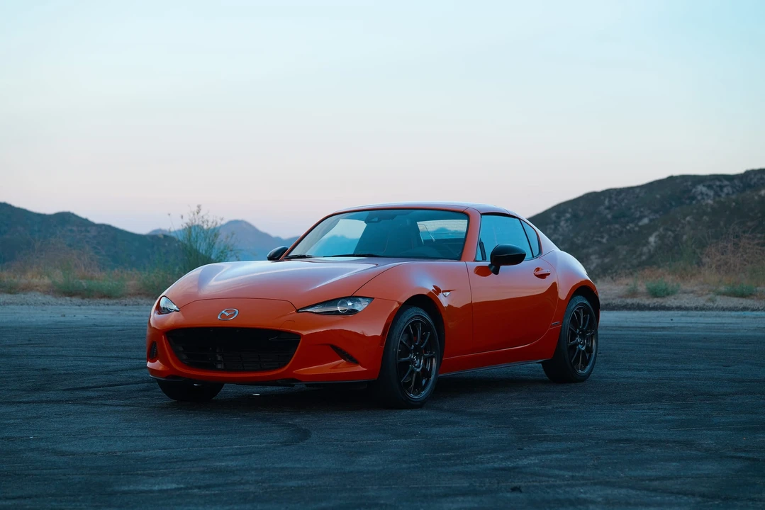 2019 Mazda ND MX-5 Miata - Image 15 of 31