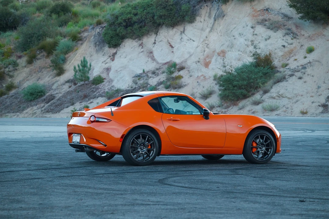 2019 Mazda ND MX-5 Miata - Image 6 of 31
