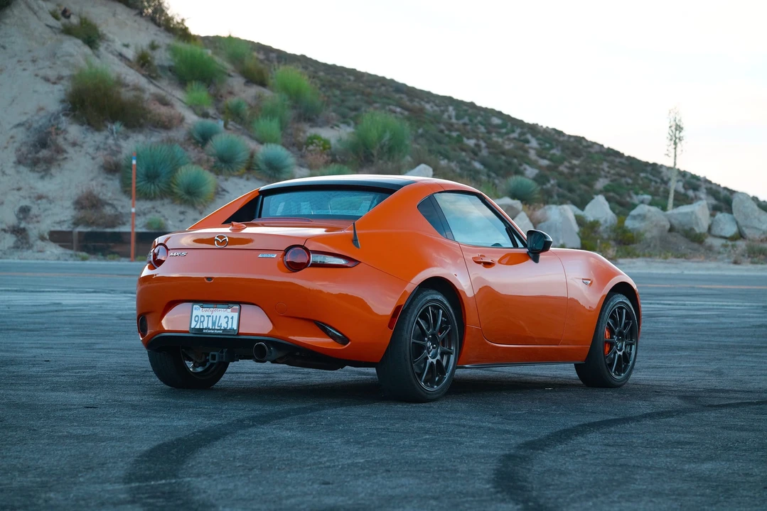 2019 Mazda ND MX-5 Miata - Image 7 of 31