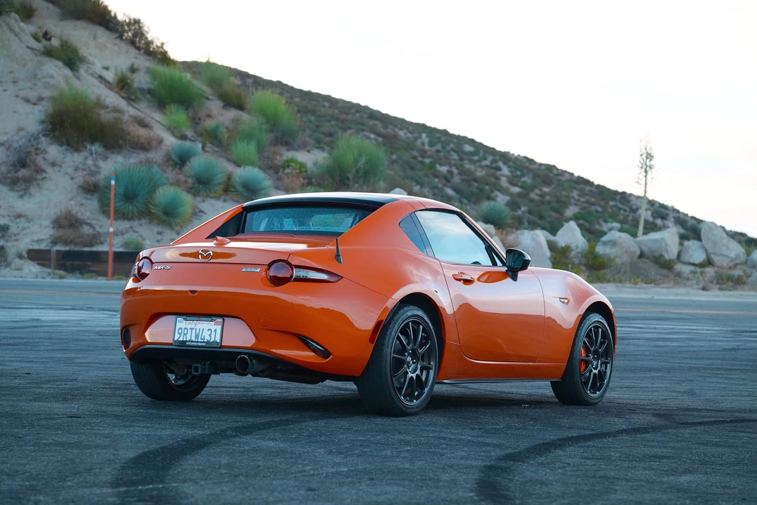 2019 Mazda ND MX-5 Miata - Image 8 of 31
