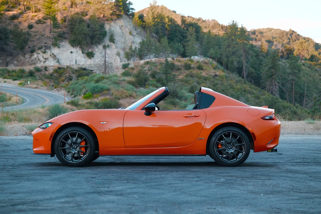 2019 Mazda ND MX-5 Miata - Image 25 of 31