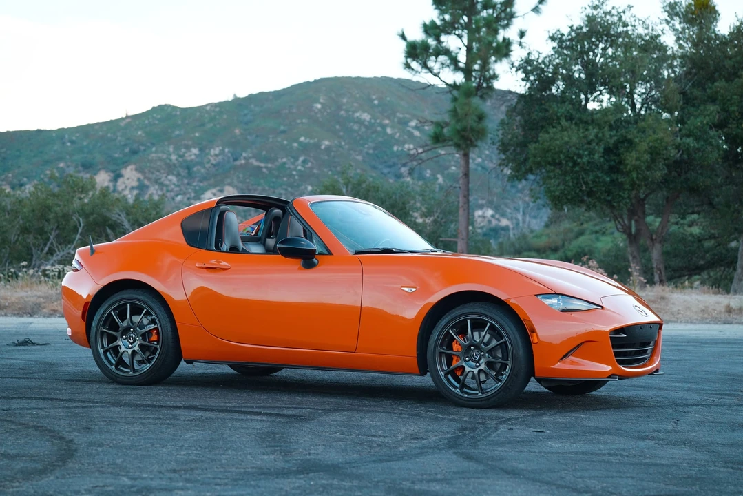 2019 Mazda ND MX-5 Miata - Image 18 of 31