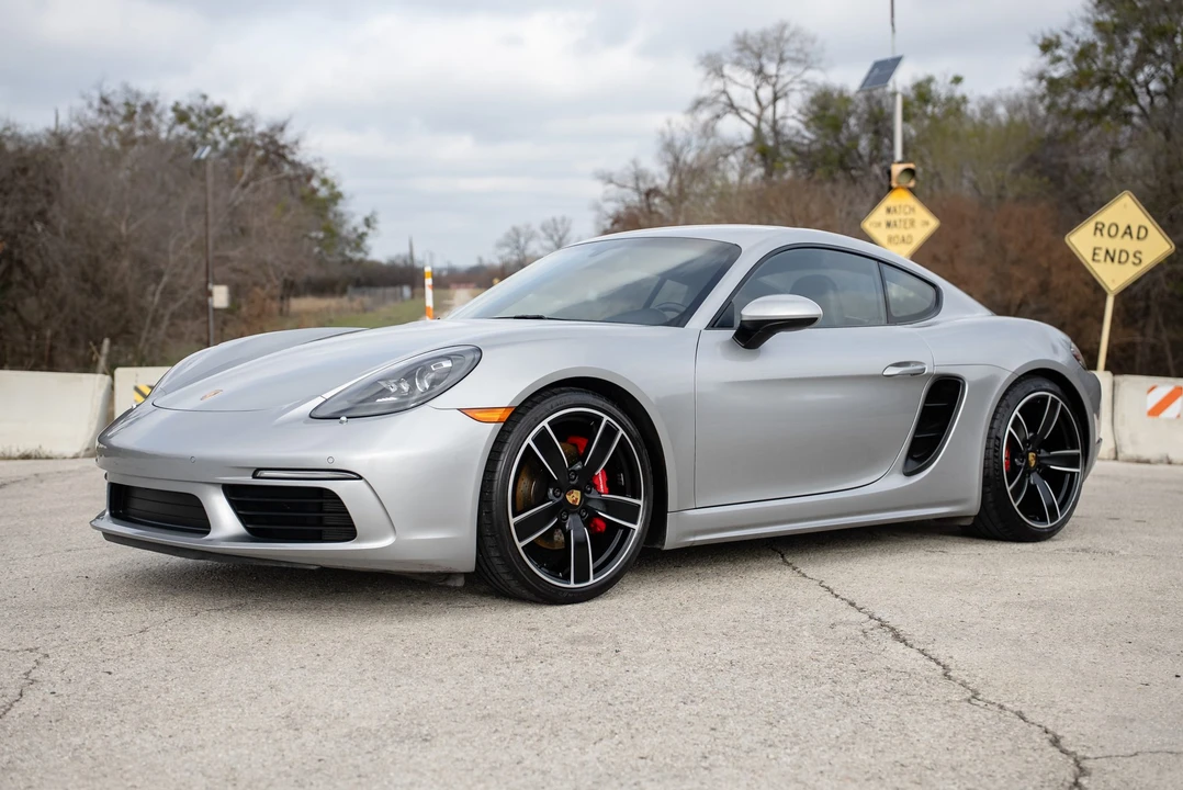 2019 Porsche 718 Cayman S - Image 6 of 31