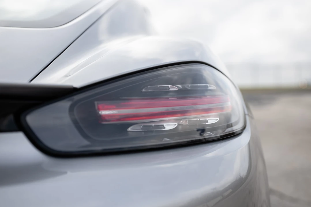 2019 Porsche 718 Cayman S - Image 22 of 31