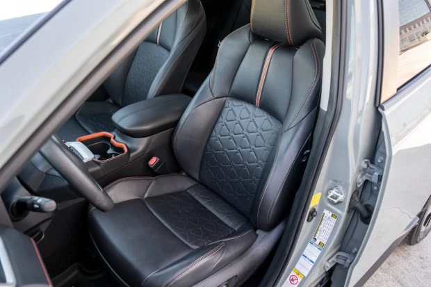 2019 Toyota RAV4 5th Gen - Image 4 of 7