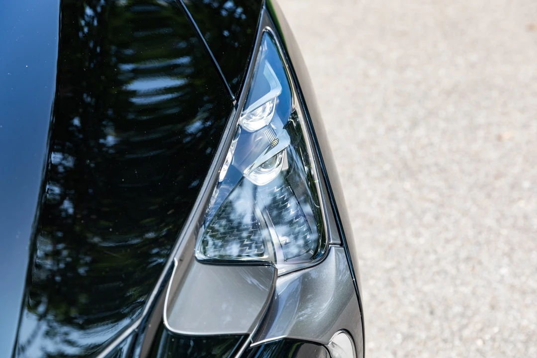 2021 Lexus LC - Image 27 of 31