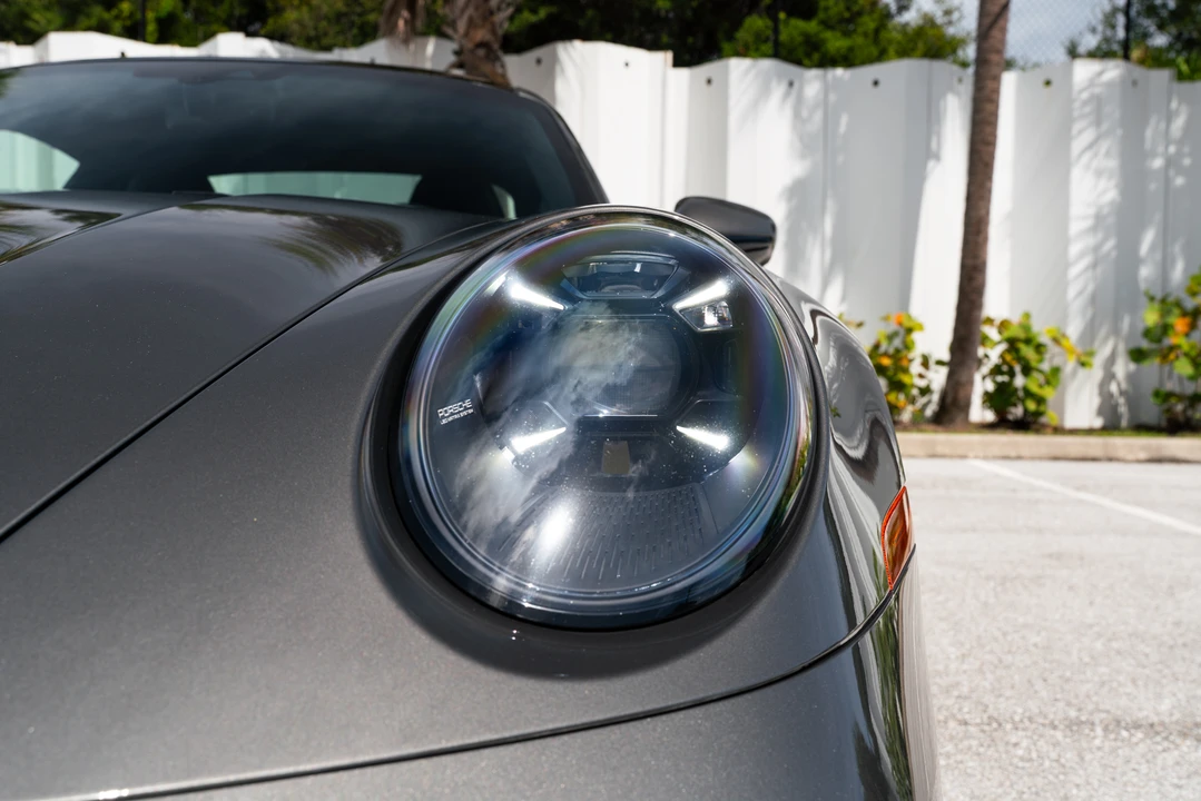 2021 Porsche 992 Carrera 4S - Image 24 of 31