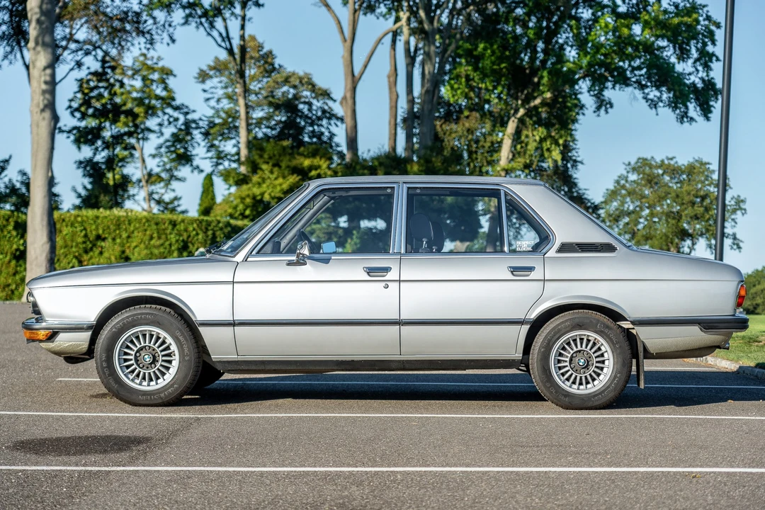 1975 BMW E12 5 Series - Image 3 of 31