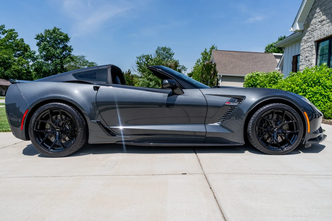 2017 Chevrolet Corvette C7 Z06 - Image 4 of 31