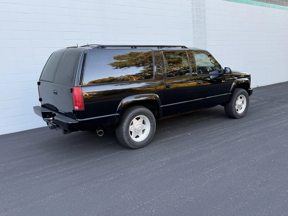 1999 GMC Suburban 8th Gen - Image 16 of 31