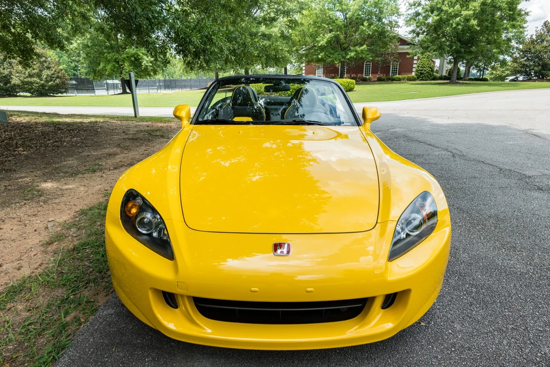 2006 Honda AP2 S2000 - Image 2 of 31