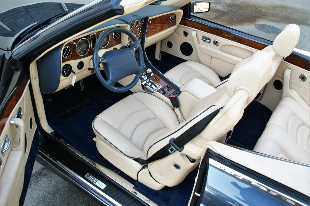 2002 Bentley Azure 1st Gen - Image 27 of 31