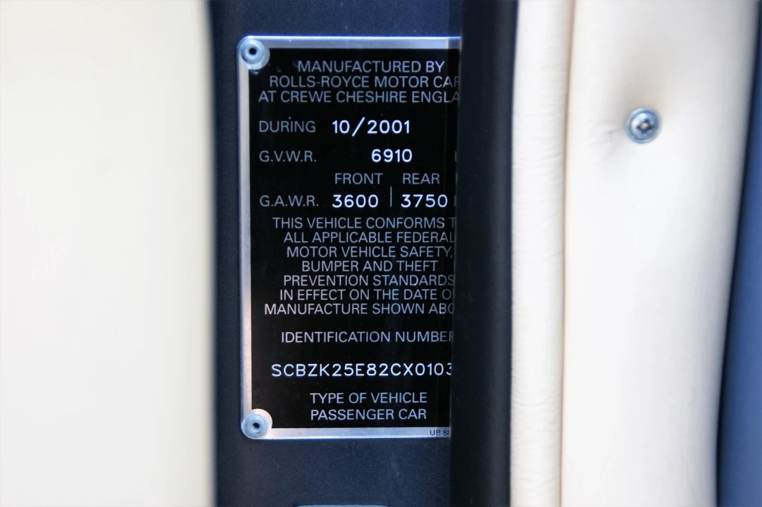 2002 Bentley Azure 1st Gen - Image 20 of 31