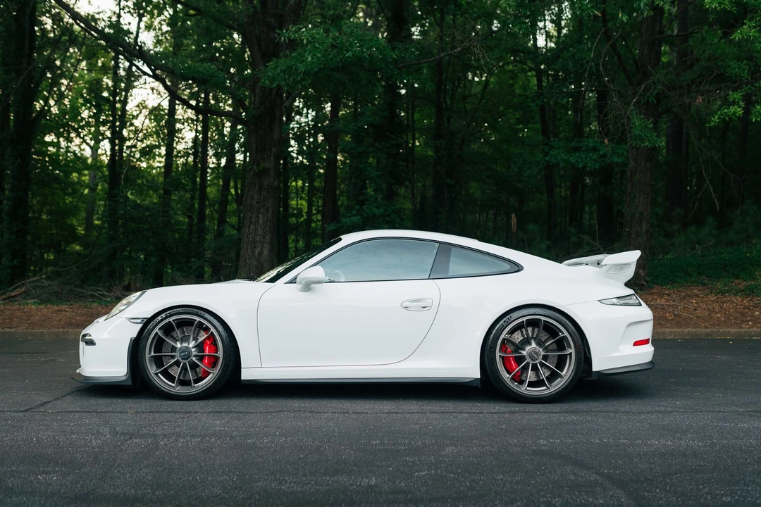 2014 Porsche 991 GT3 - Image 4 of 31