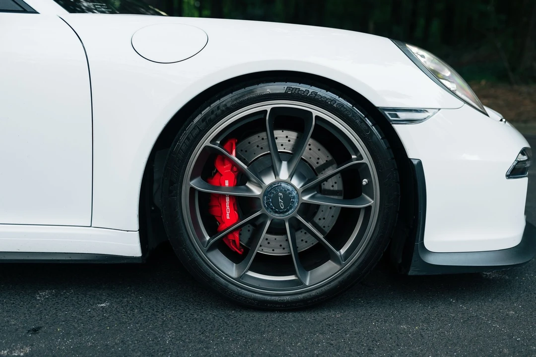 2014 Porsche 991 GT3 - Image 8 of 31