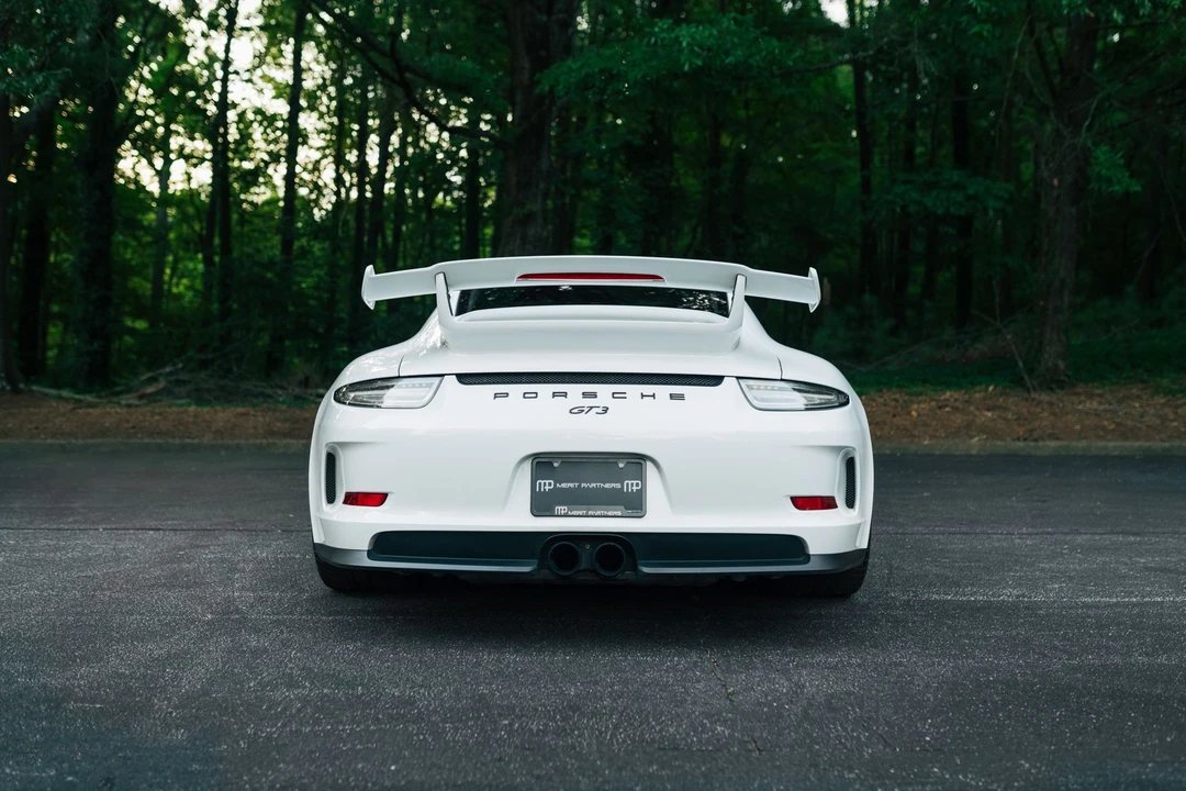 2014 Porsche 991 GT3 - Image 11 of 31