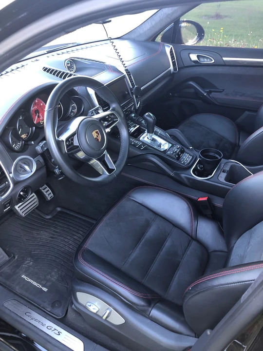 2016 Porsche 958 Cayenne GTS - Image 9 of 21