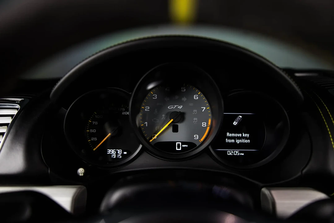 2016 Porsche 981 Cayman GT4 - Image 14 of 19