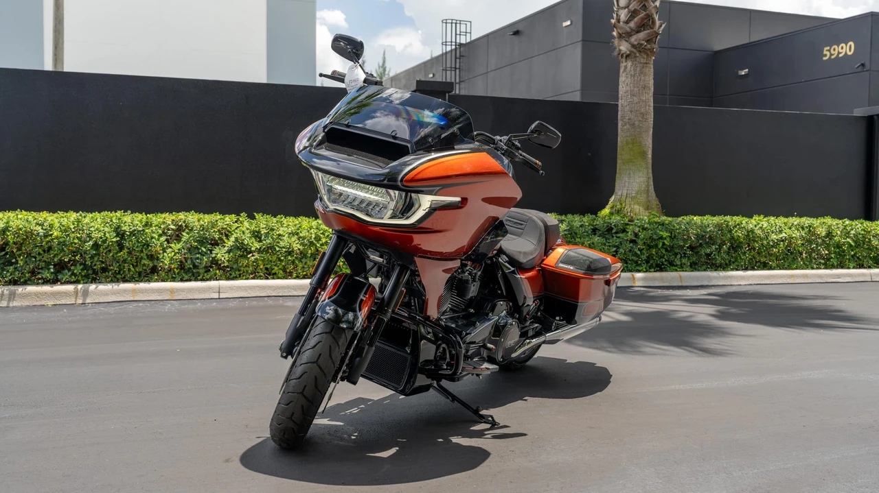 2023 Harley-Davidson CVO - Image 4 of 31