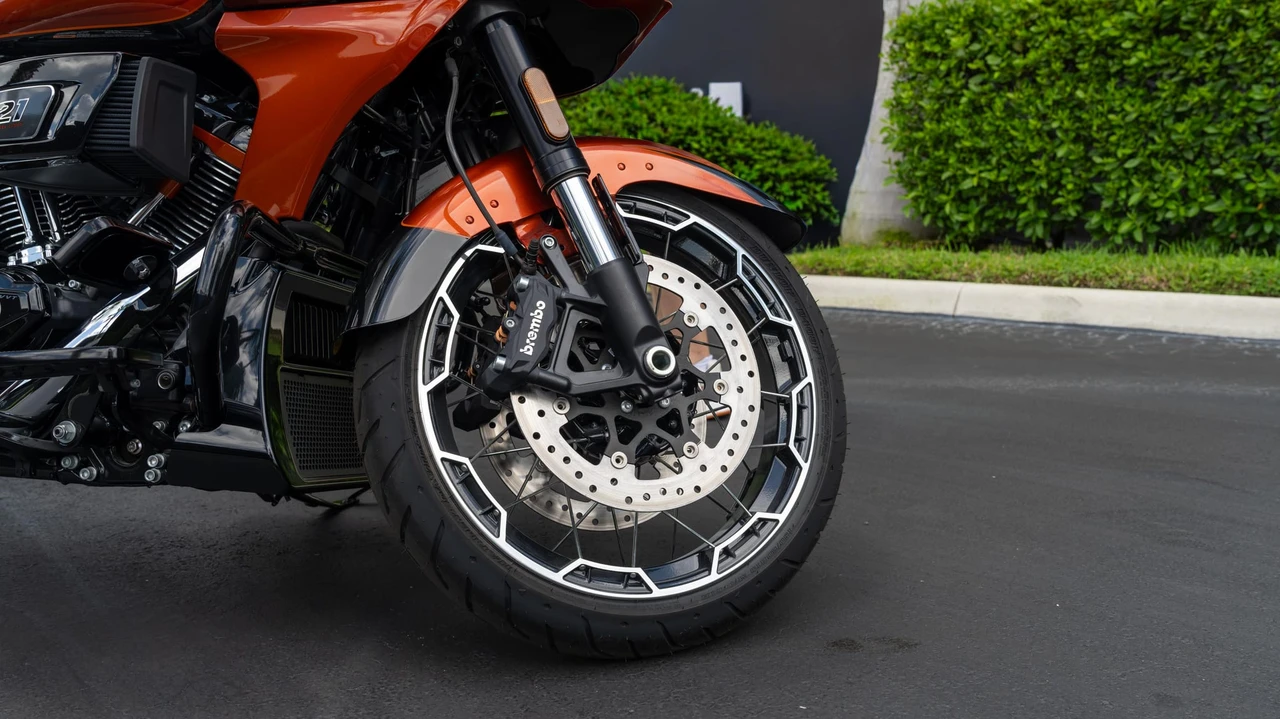 2023 Harley-Davidson CVO - Image 12 of 31