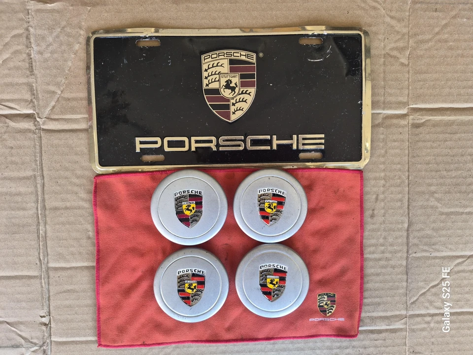 Porsche 911 Carrera RS 3.0 - Image 29 of 30