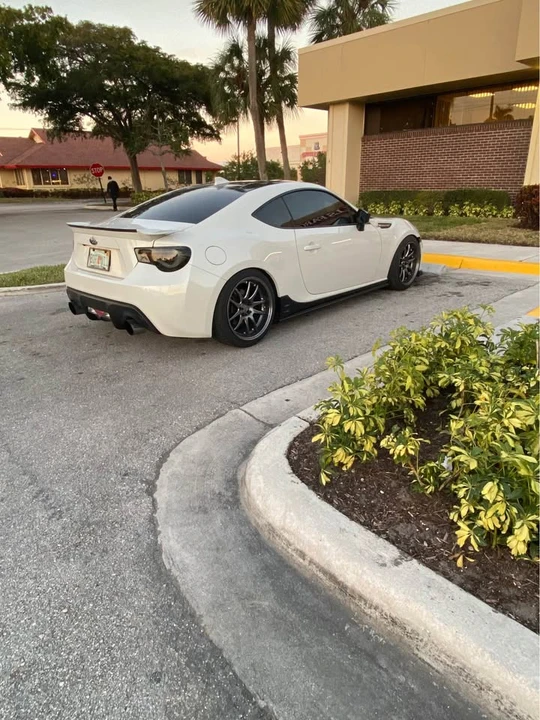 2016 Subaru BRZ 1st Gen - Image 6 of 8