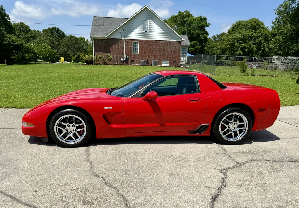 2004 Chevrolet Corvette C5 Z06 - Image 3 of 31