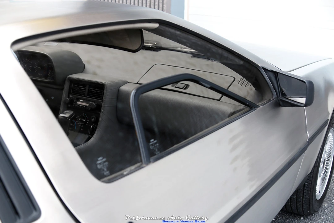 1983 DeLorean DMC-12 - Image 25 of 31