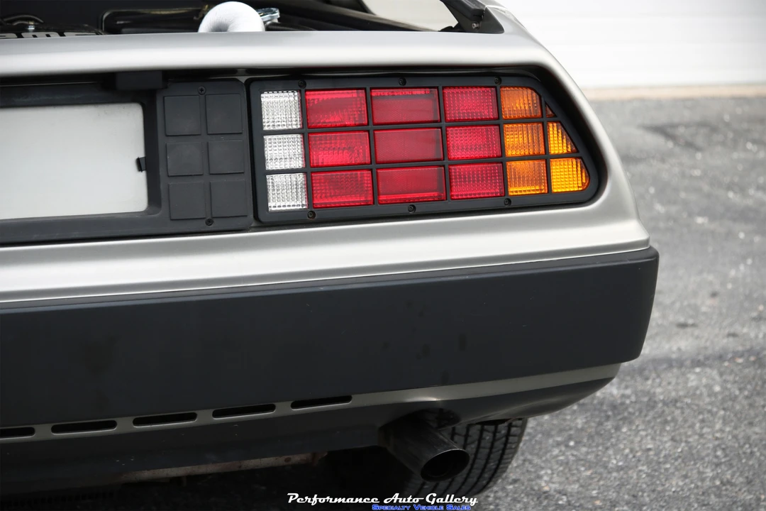 1983 DeLorean DMC-12 - Image 30 of 31