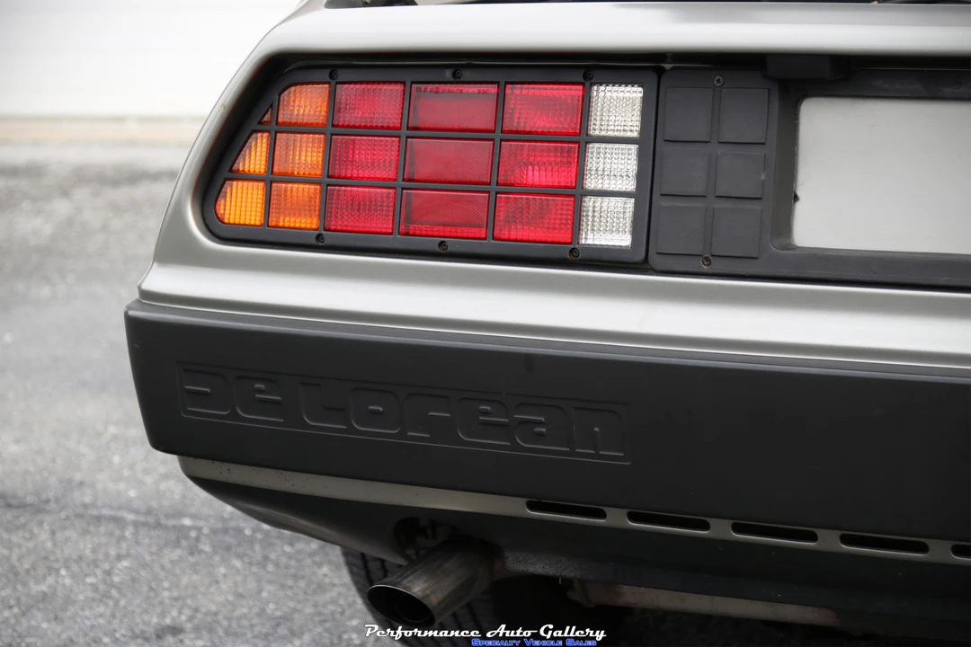 1983 DeLorean DMC-12 - Image 29 of 31