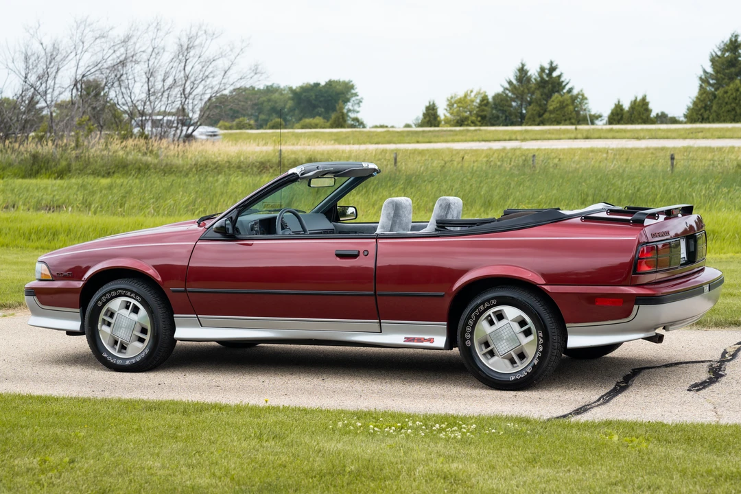 1989 Chevrolet Cavalier - Image 18 of 31